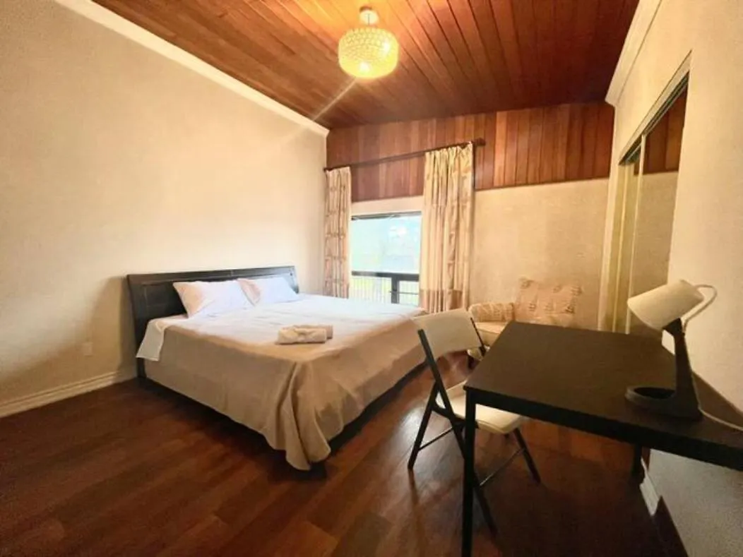 Vihome-368- Quiet House Near Bayview Village And Subway トロント